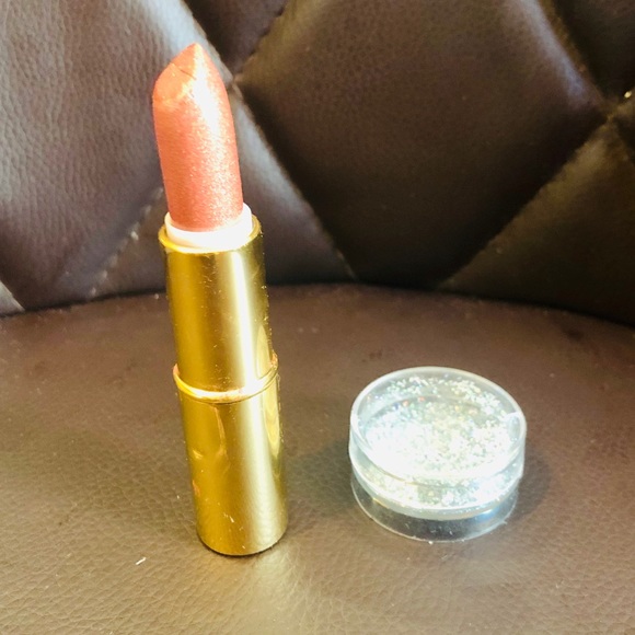 Estee Lauder Makeup Este Lauder Lipstick N Glitter Eyeshadow Bundle